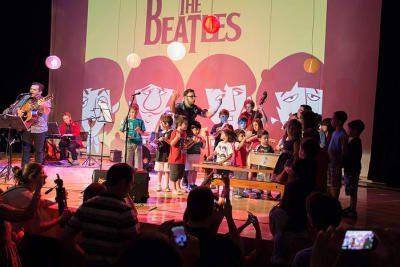 “Beatles para crianças 2” anima o Teatro Bradesco