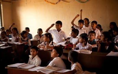 Índia cria “aula de felicidade” em escolas públicas
