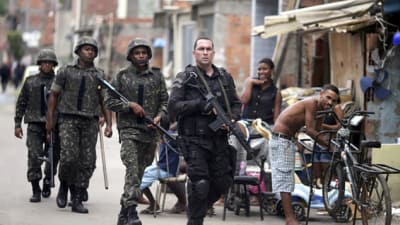 Forças Armadas fazem operação conjunta na zona oeste do Rio