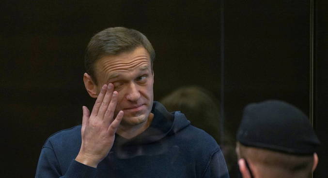 Alexei Navalny encerra greve de fome