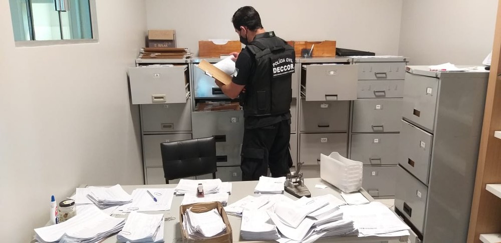 Polícia Civil investiga fraude de R$ 6 milhões em licitações feitas por empresas fantasmas no Paraná