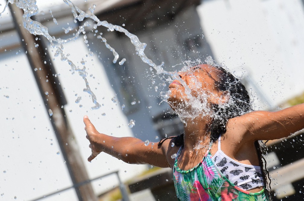 Canadá registra centenas de mortes devido a onda de calor sem precedentes