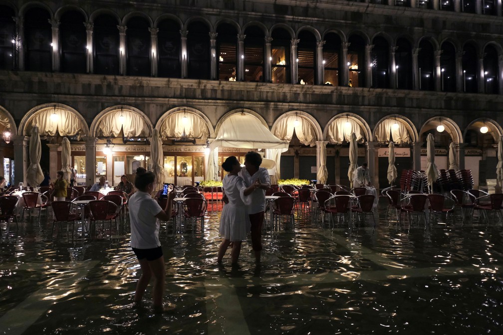 Veneza registra inundação fora de época no último fim de semana