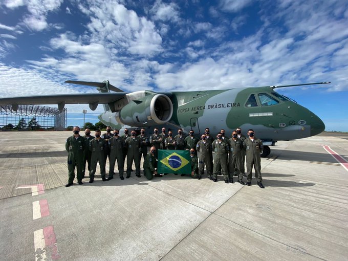 Avião parte para resgatar brasileiros na guerra da Ucrânia