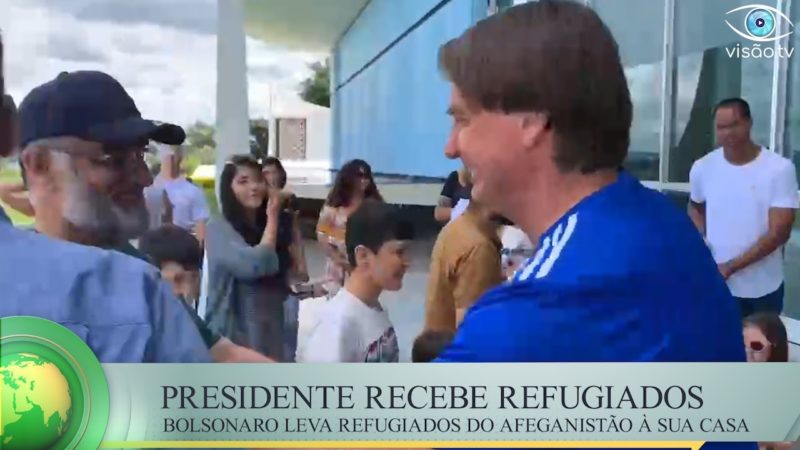 INÉDITO!!! Presidente Bolsonaro recebe refugiados do Afeganistão em sua casa