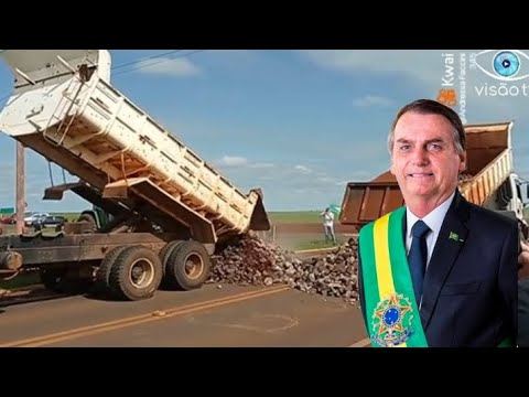 Caminhoneiros bloqueiam rodovias em protesto contra medidas no ministro Alexandre de Moraes